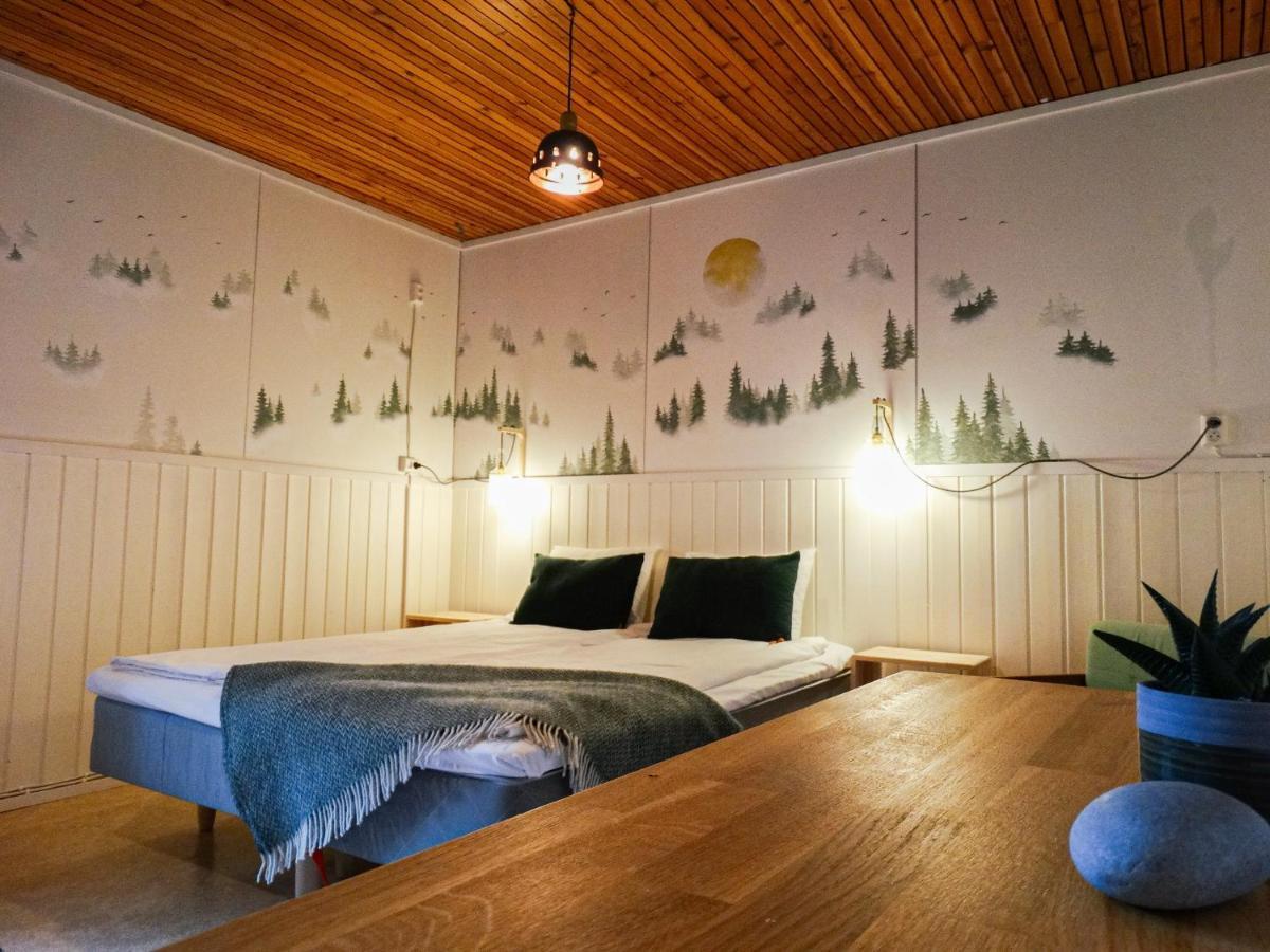 Silver Fox Hostel Äkäslompolo Buitenkant foto
